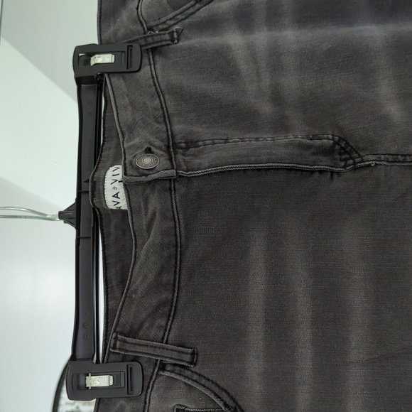 Dark Ripped Jeans - Picture 4 of 6